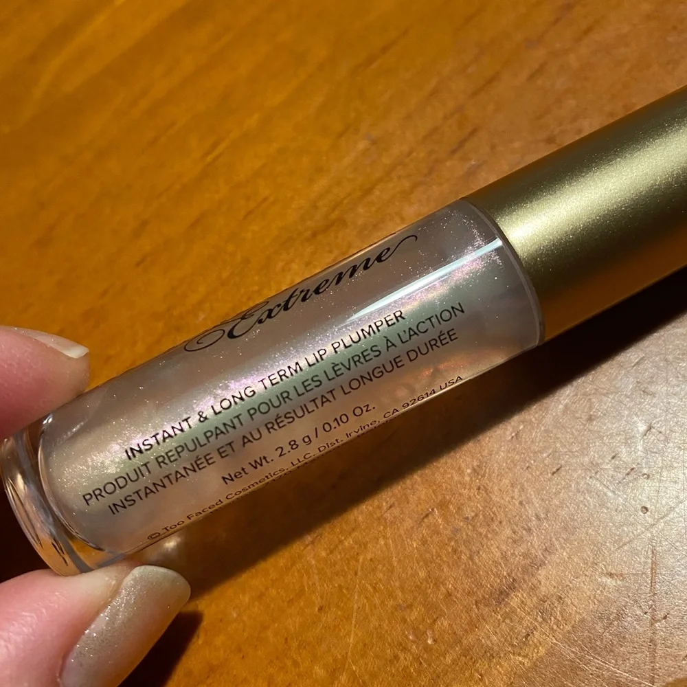 Too Faced Lip Injection Extreme Lipgloss